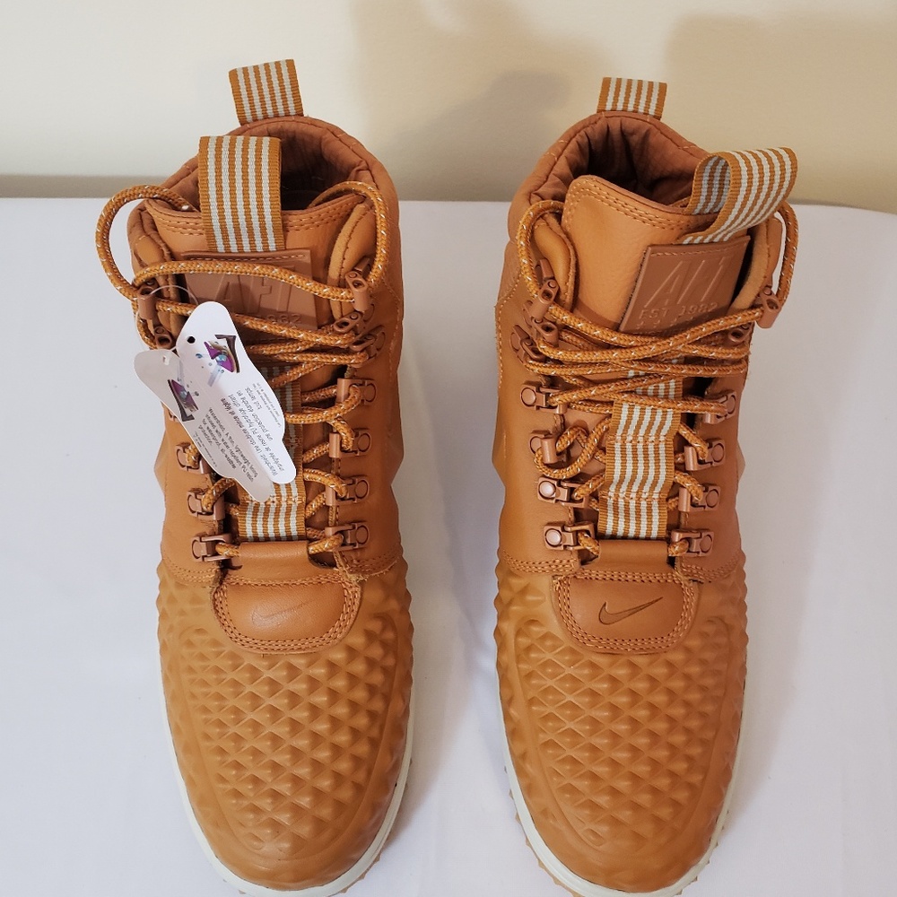 NEW Nike Lunar Force 1 Duckboot Cider (W) Sz 7, 10 - Picture 3 of 8